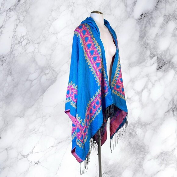 Follow Your Heart Fringed Boho Poncho - Picture 11 of 12